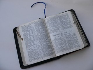 Exodus 14 Good News Bible by Sister Yvonne UK